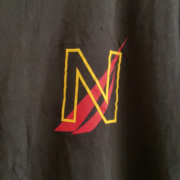 Nautica - Picture 3 of 3